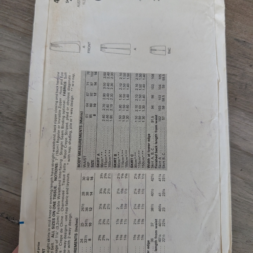 Butterick Pattern - Picture 2 of 2